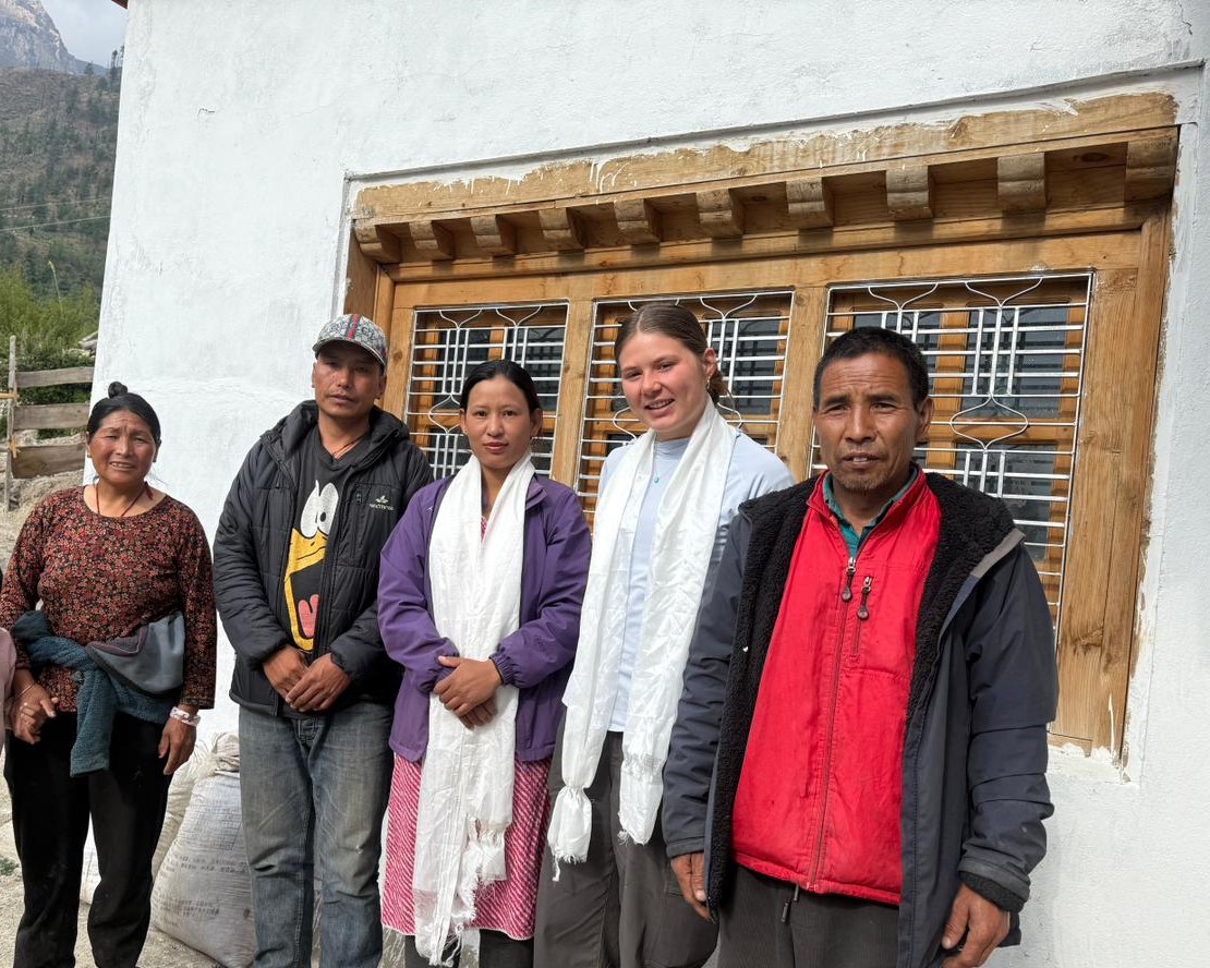 A warm welcome by Community People
